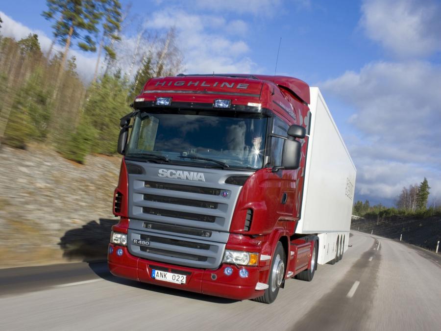  Scania R480 4x2 Highline 2004 года  (фото 1 из 5)